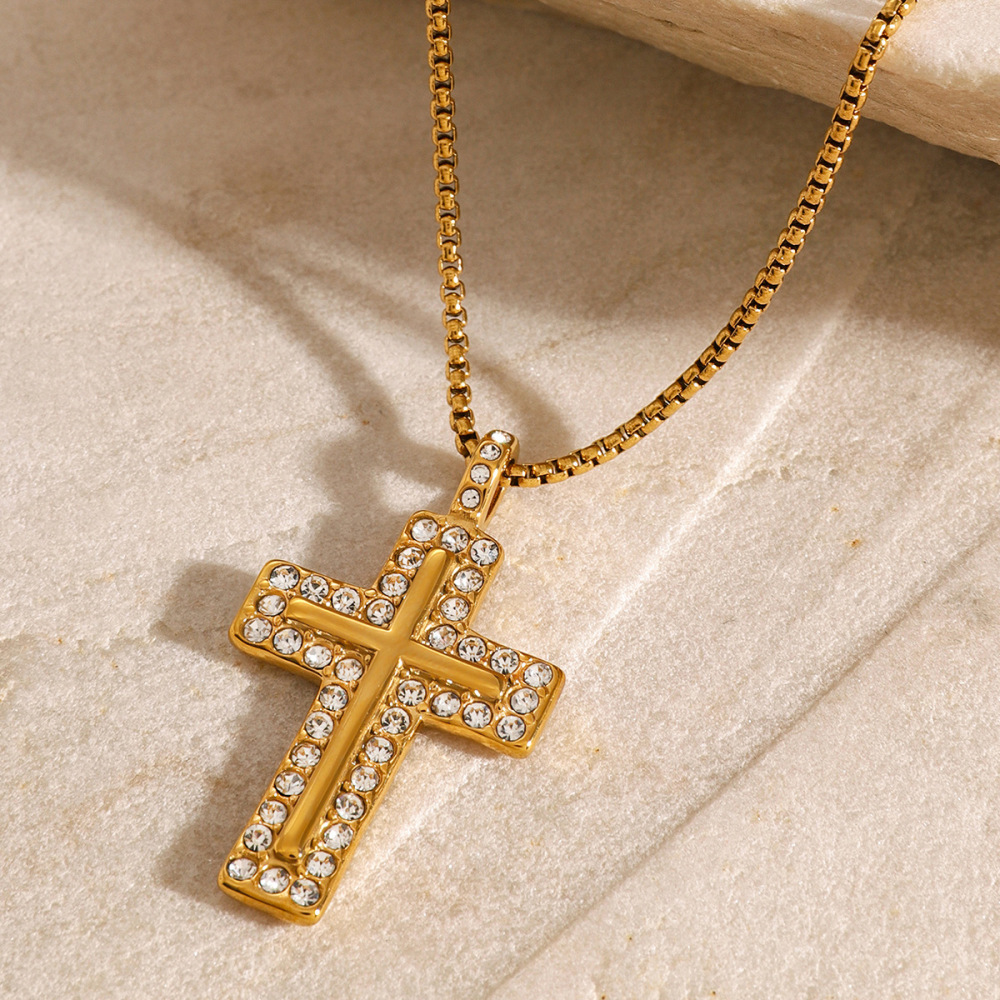 Collier Avec Pendentif Croix Classique En Acier Inoxydable Plaqué Or Et Zircon Pour Femme, Série Ethnique, 1 Pièce h5Image3