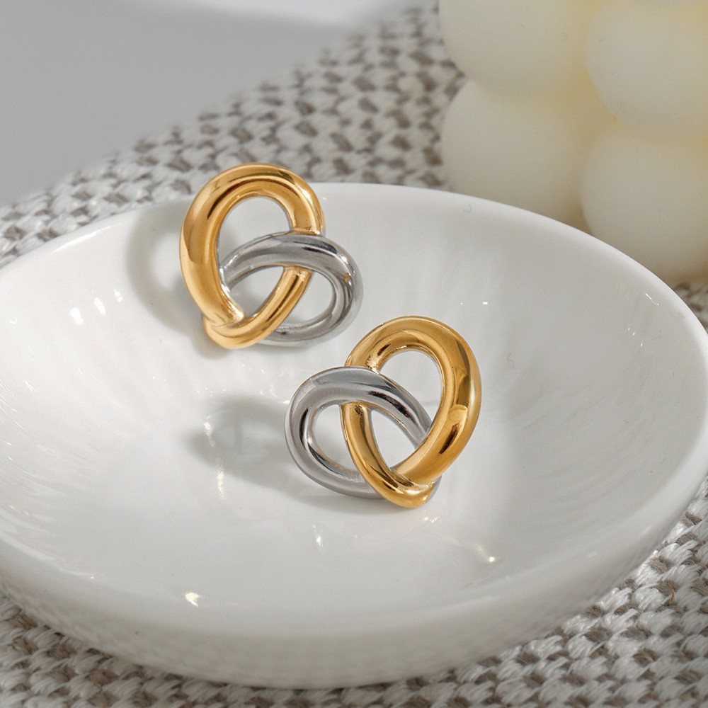 1 Paire De Boucles D'Oreilles Puces Pour Femme, Collection Fascinating Series, Forme Nœud Cœur, En Acier Inoxydable Étanche Couleur Or. Image4