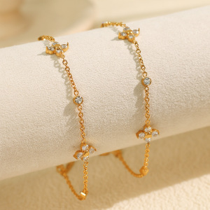 Bracelet À Breloques Pour Femme, Série Simple, En Acier Inoxydable Plaqué Or , Motif Fleur Simple, Zircone h5 Image4
