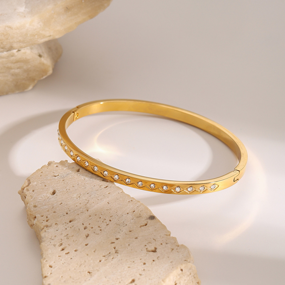 Bracelet Jonc Femme Style Rétro Français Classique, Rond, En Acier Inoxydable, Couleur Or, Étanche, À Motif Losange. Image2