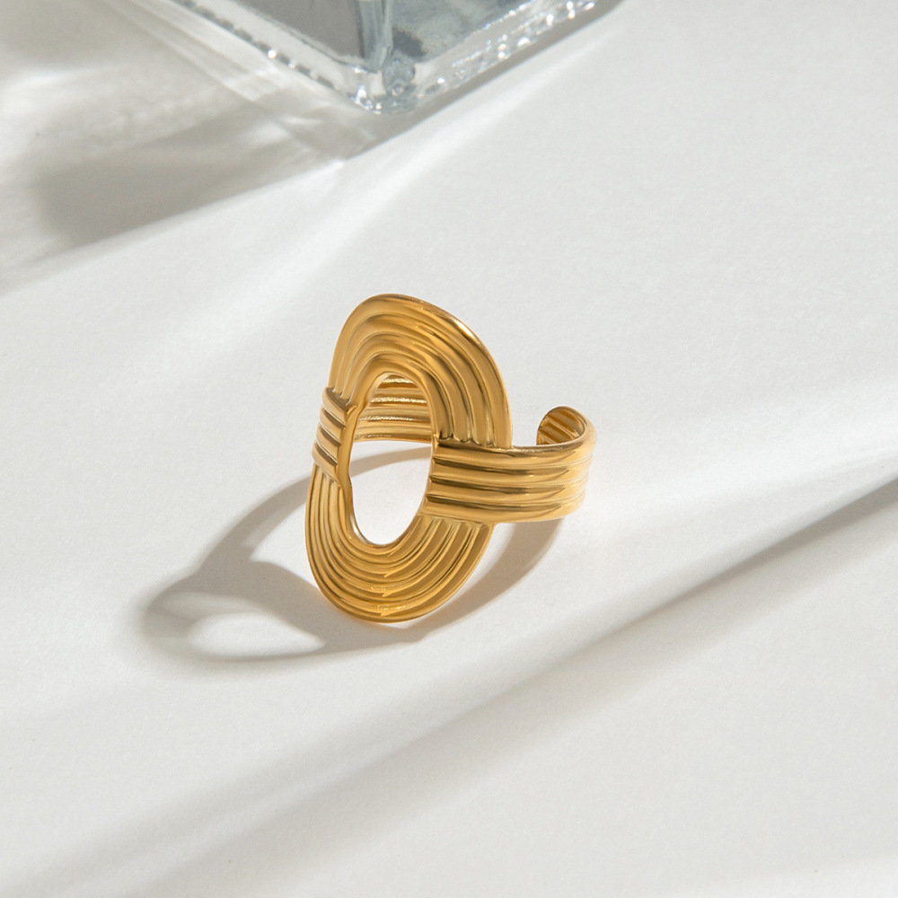 Bague Ajustable Pour Femme, Style Ovale, Élégante, En Acier Inoxydable, Couleur Or, Étanche, Collection Classique (1 Pièce). Image4