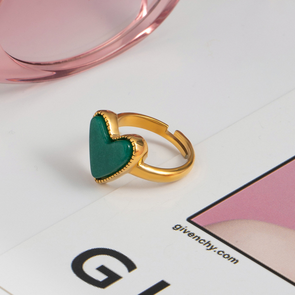 Bague Ajustable Pour Femme, En Acier Inoxydable Doré, Forme De Cœur, Couleur Or, Collection Polychrome (1 Pièce). Image8