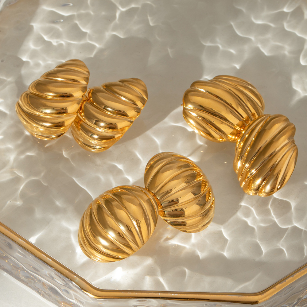1 Paire De Boucles D'Oreilles Puces Pour Femme, Collection Charming, Fil Exquis, Acier Inoxydable, Étanches, Couleur Or Image5