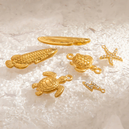 1 paire de pendentifs simples pour femmes, collection Daily Turtle, en acier inoxydable étanche couleur or, à personnaliser soi-même