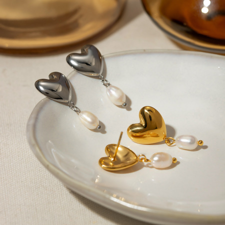 boucles d'oreilles en acier inoxydable doré  avec perles d'eau douce en forme de cœur, bijoux tendance et tendance, 
