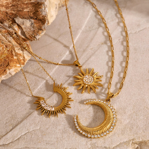 Collier Avec Pendentif En Acier Inoxydable Plaqué Or Et Strass Pour Femme, Série Simple, Style Punk Soleil/Lune h5 Image2