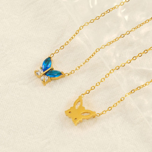 Collier Avec Pendentif En Forme De Nœud Papillon En Acier Titane Plaqué Or  Et Zircon Pour Femme, Série Simple h5 Image3