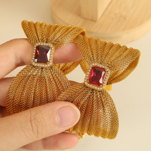 Bracelet Rétro En Acier Inoxydable Plaqué Or  Avec Nœud Papillon Et Zircon Pour Femme, Série Classique, 1 Pièce h5 Image3