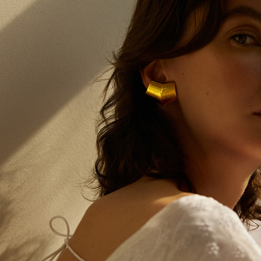 1 Paire De Boucles D'Oreilles À Tige Géométriques En Acier Titane Plaqué Or Pour Femme, Série Simple h5Image5