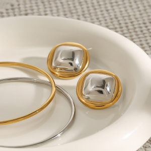 Boucles D'Oreilles Puces Pour Femme, Collection Simple Series, Forme Quadrilatérale Et Annulaire, En Acier Inoxydable Étanche, Couleur Or (1 Paire). h5 Image8