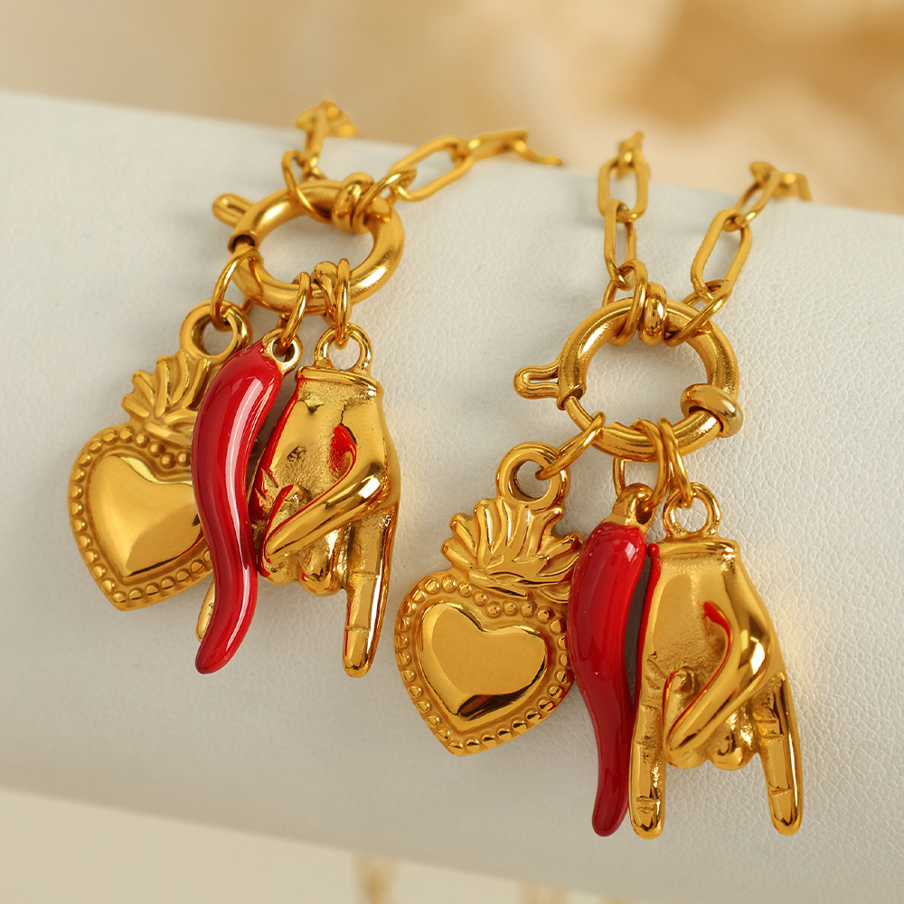 Collier Avec Pendentif En Forme De Cœur Rétro En Acier Inoxydable Plaqué Or Pour Femme, Série Simple, 1 Pièce h5Image4
