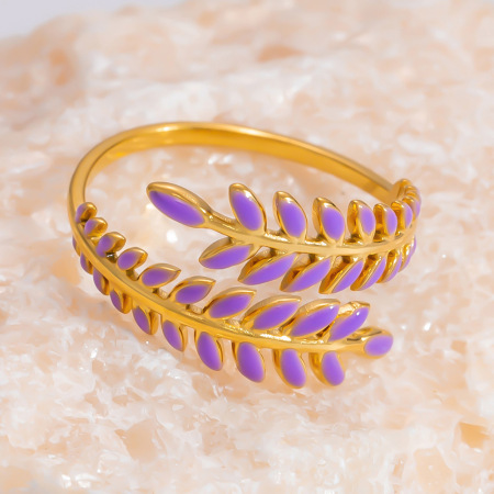 Bague ajustable pour femme, en acier inoxydable doré, finition huilée, motif branche d'olivier, collection Chromatic Series Vivid Olive Branch. 2