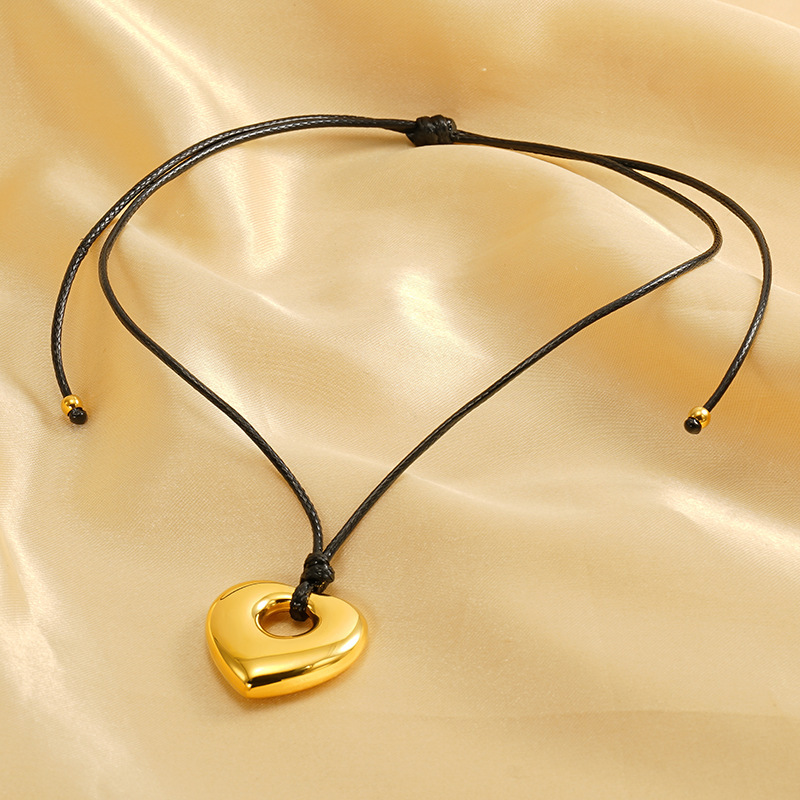 Collier Avec Pendentif En Forme De Cœur Classique En Acier Inoxydable Plaqué Or  Pour Femme, Série Simple, 1 Pièce Image3
