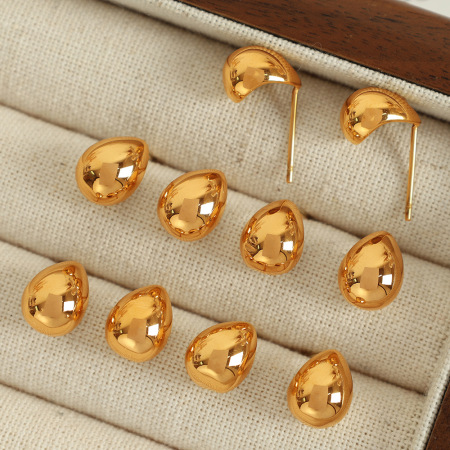 1 paire de boucles d'oreilles à tige classiques en acier inoxydable plaqué or  pour femme, série simple