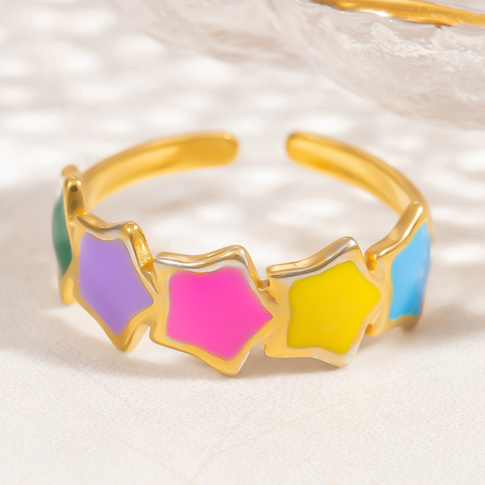 Bague Ajustable Pour Femme, Collection Charming Series, En Acier Inoxydable Doré, Finition Huilée, Forme Étoile Chromatique. Image7