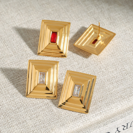 1 paire de boucles d'oreilles puces pour femme, style rétro chic, forme quadrilatérale, en acier inoxydable étanche, couleur or, collection Luxueuse.