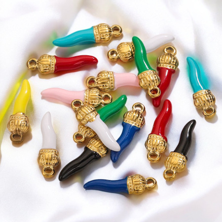 1 paire de pendentifs pour femme en acier inoxydable plaqué or , série simple, style décontracté
