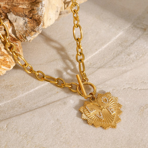 Collier Avec Pendentif En Forme De Cœur Rétro En Acier Inoxydable Plaqué Or  Et Strass Pour Femme, Série Simple h5 Image2