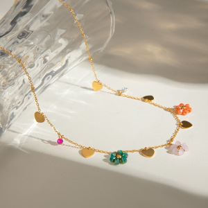 Bijoux Transfrontaliers Européens Et Américains De Style Ins En Acier Inoxydable Avec Perles De Verre Colorées En Forme De Fleur Et Pendentif D'Amour, Chaîne De Perles Rondes h5 Image3
