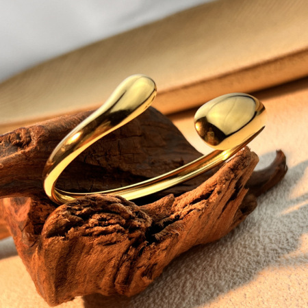 Bracelet classique pour femme, en acier inoxydable uni, étanche, couleur or (1 pièce)