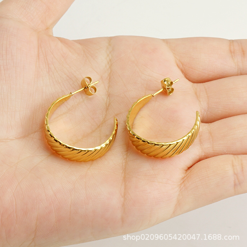 1 Paire De Boucles D'Oreilles Puces Classiques Géométriques Simples En Acier Titane Plaqué Or Pour Femme Image3
