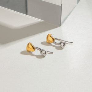 Boucles D'Oreilles Puces Pour Femme, Collection Designable, En Acier Inoxydable Imperméable, Motif Cœur Délicat, Coloris Or Et Argent (1 Paire). h5 Image3
