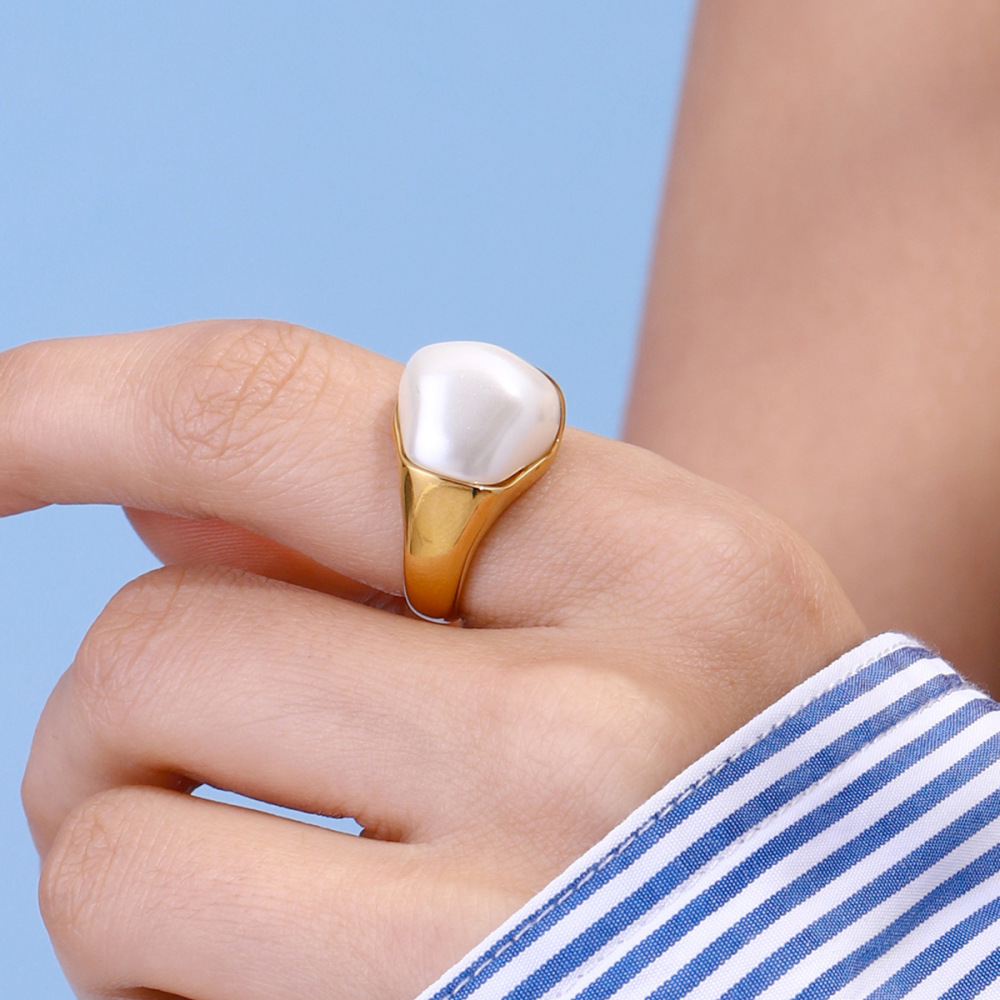 Bague Simple Pour Femme, Collection Classique, Forme Irrégulière Et Élégante, En Acier Inoxydable, Couleur Or, Étanche. Image8