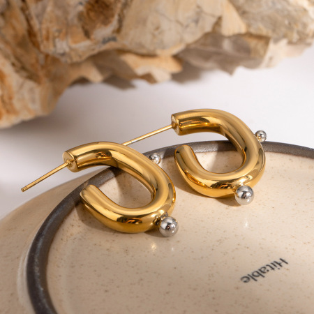 Boucles d'oreilles puces pour femme, style géométrique simple, en acier inoxydable plaqué or et perles artificielles (1 paire).