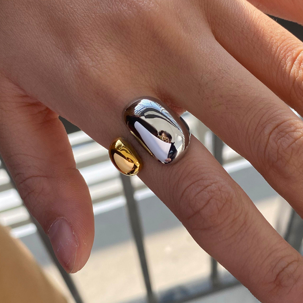 Bague Simple Pour Femme, Forme Ovale Irrégulière, En Acier Inoxydable, Couleur Or, Étanche (1 Pièce). Image10
