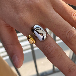 Bague Simple Pour Femme, Forme Ovale Irrégulière, En Acier Inoxydable, Couleur Or, Étanche (1 Pièce). h5 Image10