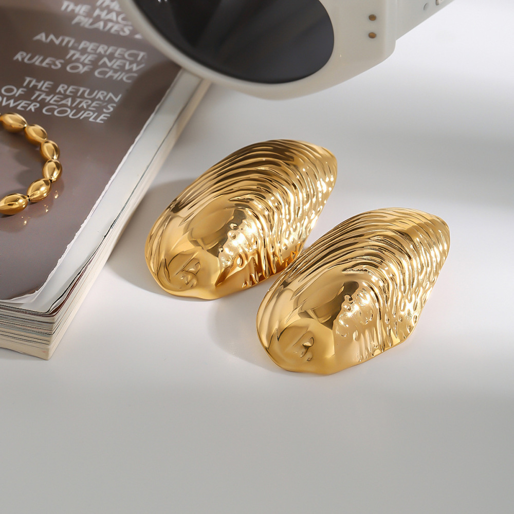 Boucles D'Oreilles Puces Pour Femme, En Acier Inoxydable Doré, Forme Coquillage Naturel, Collection Classique (1 Paire). Image4