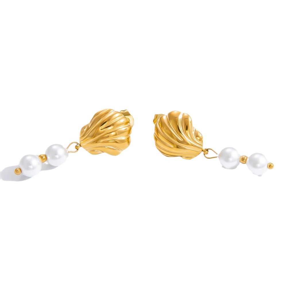 Boucles D'Oreilles Élégantes En Forme De Coquillage, Collection Graceful, En Acier Inoxydable Imperméable Couleur Or. Image6