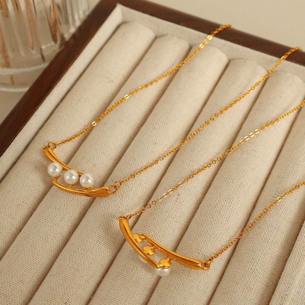 Collier Avec Pendentif En Perles Artificielles Pour Femme, Série Simple Rétro, En Acier Inoxydable Plaqué Or  Image4