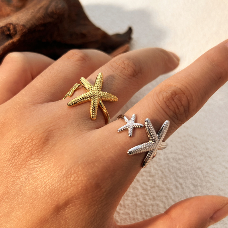 Bague Ajustable Pour Femme, En Acier Inoxydable, Couleur Or, Avec Motif Étoile De Mer Mignon (1 Pièce). Image4