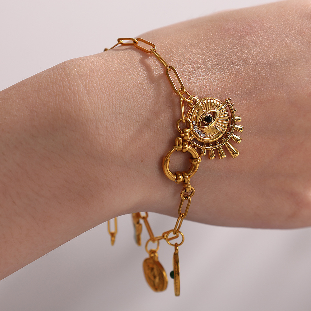 Pendentifs Délicats Pour Femmes En Acier Titane Et Strass Couleur Or Image4