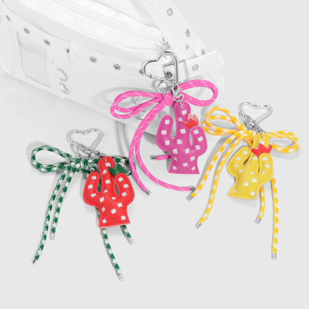 Charms de sac en forme de nœud papillon en forme de cactus