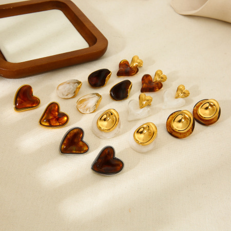 Boucles d'oreilles étanches en forme de cœur, en résine couleur ambre et acier inoxydable 2