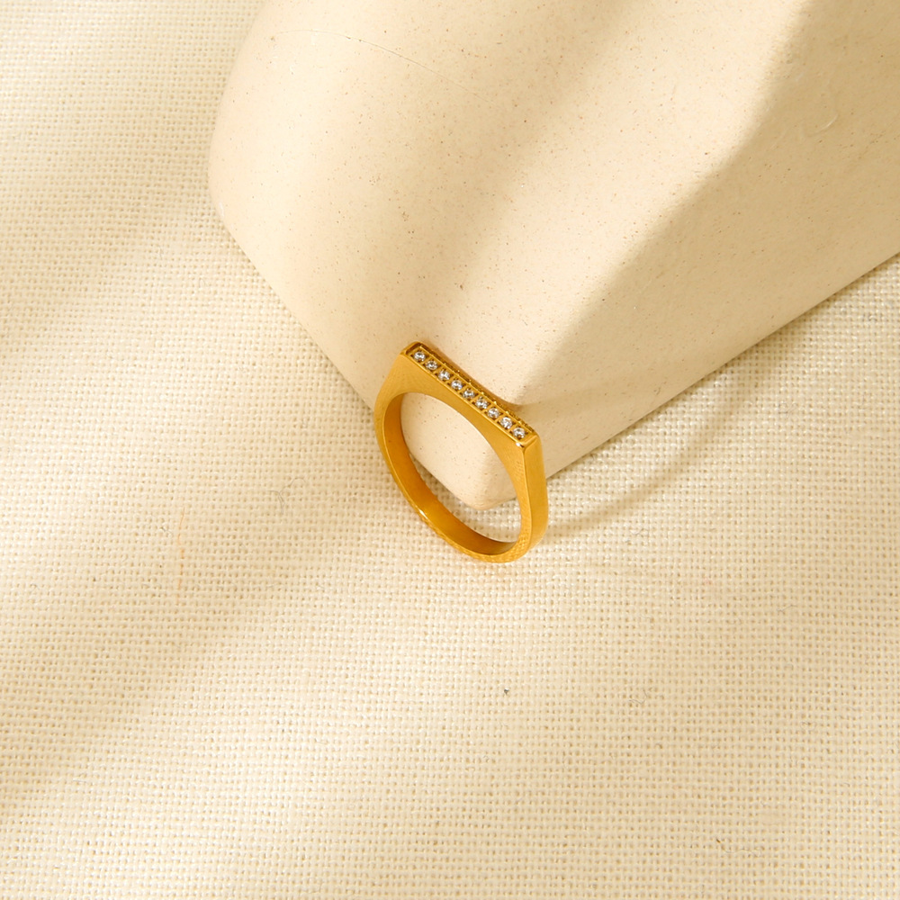 Bague Femme Étanche En Acier Inoxydable Doré, Style Simple Et Élégant Image2