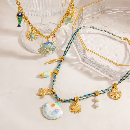 Colliers pendentifs en acier inoxydable couleur or, étanches, de la série Vacances, en forme de coquillage 2