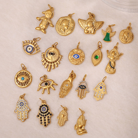 Pendentifs délicats pour femmes en acier titane et strass couleur or 2