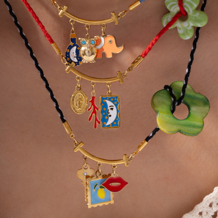 Collier pendentif élégant pour femme, collection Vivid Series, motif fleur, en acier inoxydable verni à l'huile, couleur or, étanche. 2