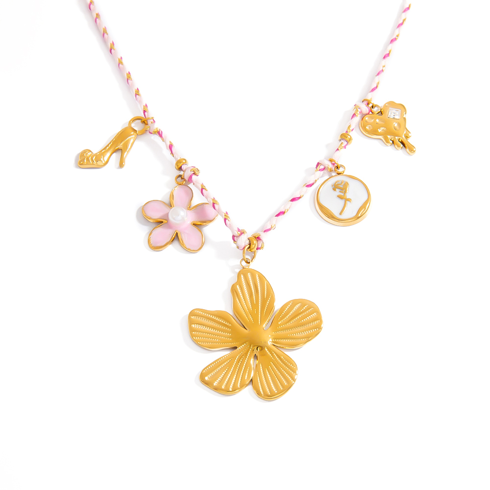 Colliers Pendentifs Sweet Flower En Acier Inoxydable Étanche Couleur Or