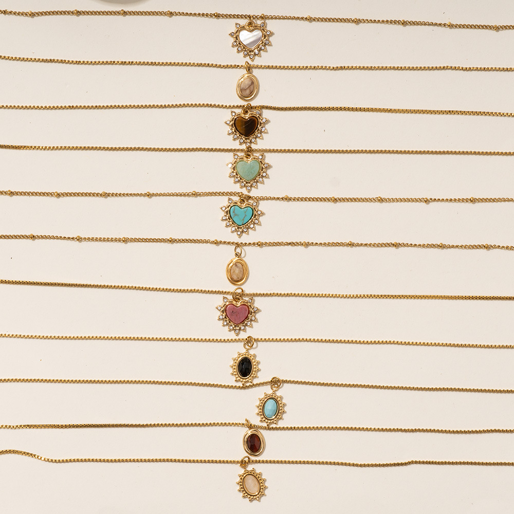 Colliers Pendentifs Pour Femmes En Acier Inoxydable Doré Étanche Avec Pierre Naturelle Et Cœur Radieux Image4