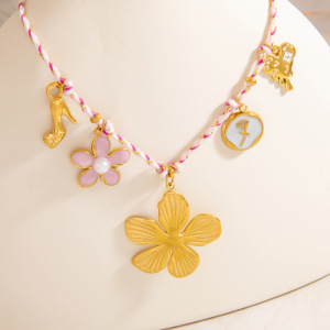 Colliers Pendentifs Sweet Flower En Acier Inoxydable Étanche Couleur Or h5 Image4