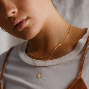 Collier Simple Pour Femme, 1 Pièce, En Acier Inoxydable, Couleur Or, Étanche, Avec Chaîne Simple. h5 Image11