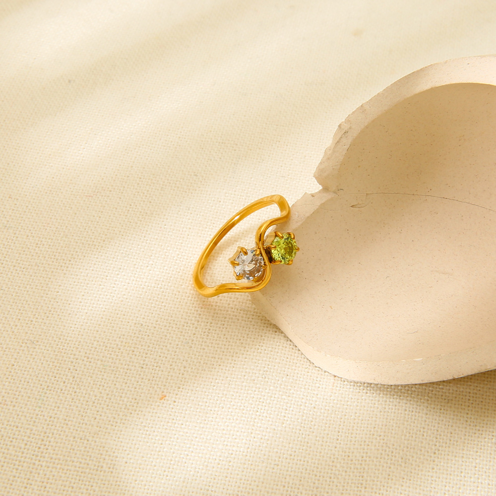 Bague Femme Étanche En Acier Inoxydable Doré, Motif Vague Simple Et Luxueuse (1 Pièce). Image3