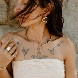Boucles D'Oreilles Puces Modernes Pour Femmes, En Acier Inoxydable Étanche, En Forme De Serpent, Couleur Or h5 Image3