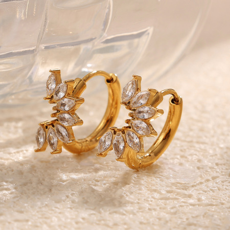 1 paire de boucles d'oreilles créoles en acier inoxydable couleur or et zircon