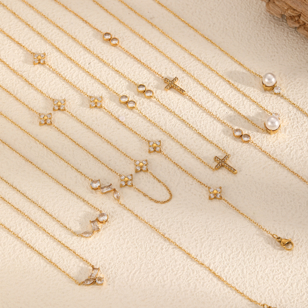 Colliers sophistiqués pour femmes, en acier inoxydable, couleur or, avec zircon et étanchéité