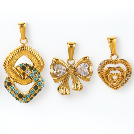 Pendentif femme étanche en acier inoxydable en forme de cœur étincelant (1 pièce)
